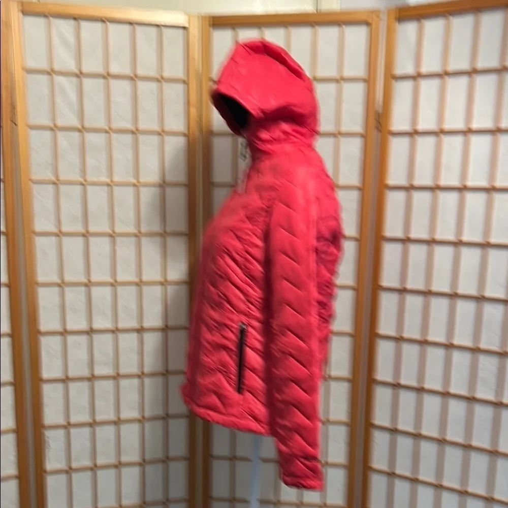 Women's Bright Pink Quilted Jacket - Picture 3 of 6